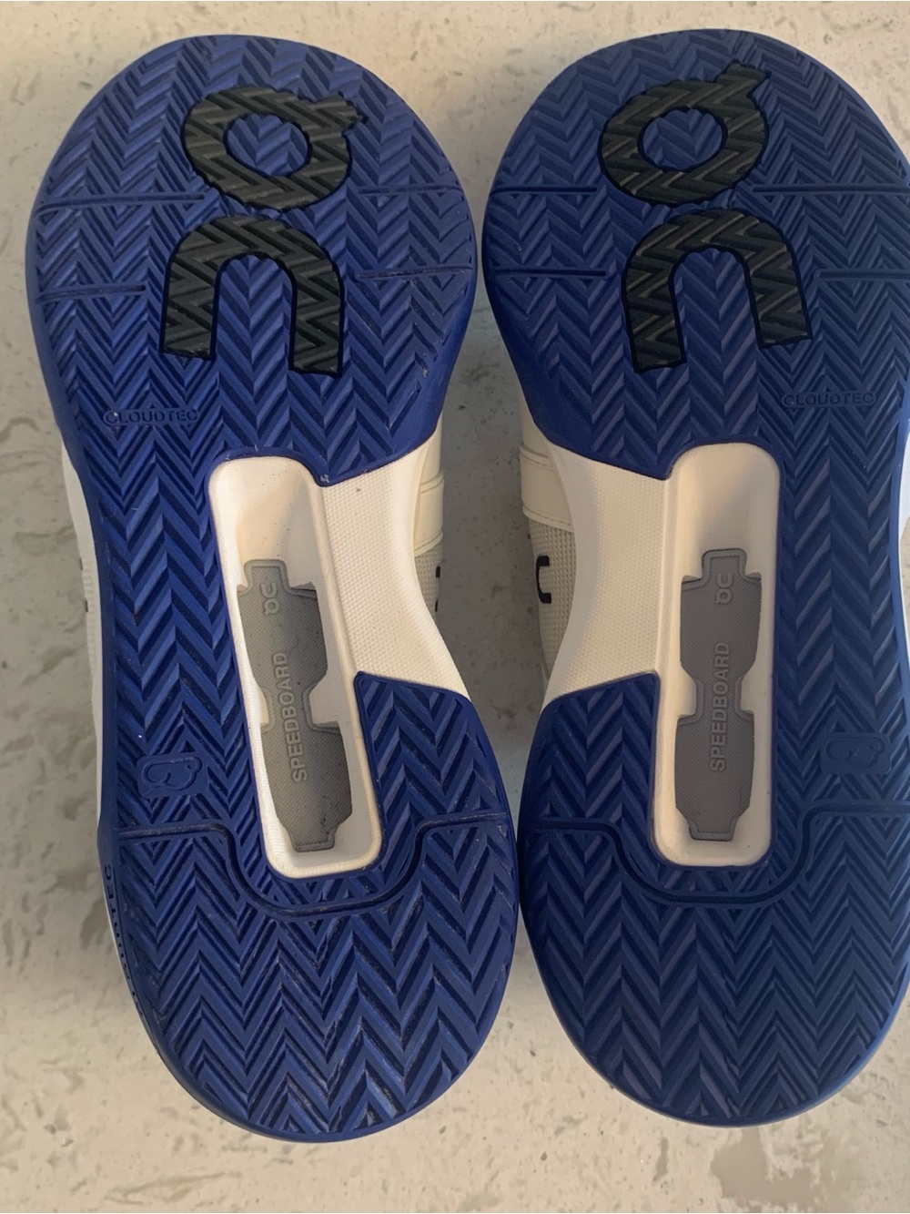 On Running The Roger Clubhouse Pro Undyed Indigo White Blue Women Sz 10 Tennis - Picture 8 of 10